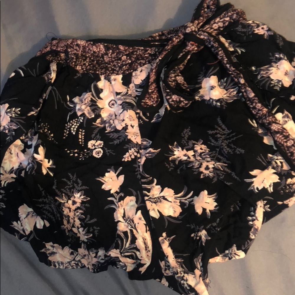 Flower shorts